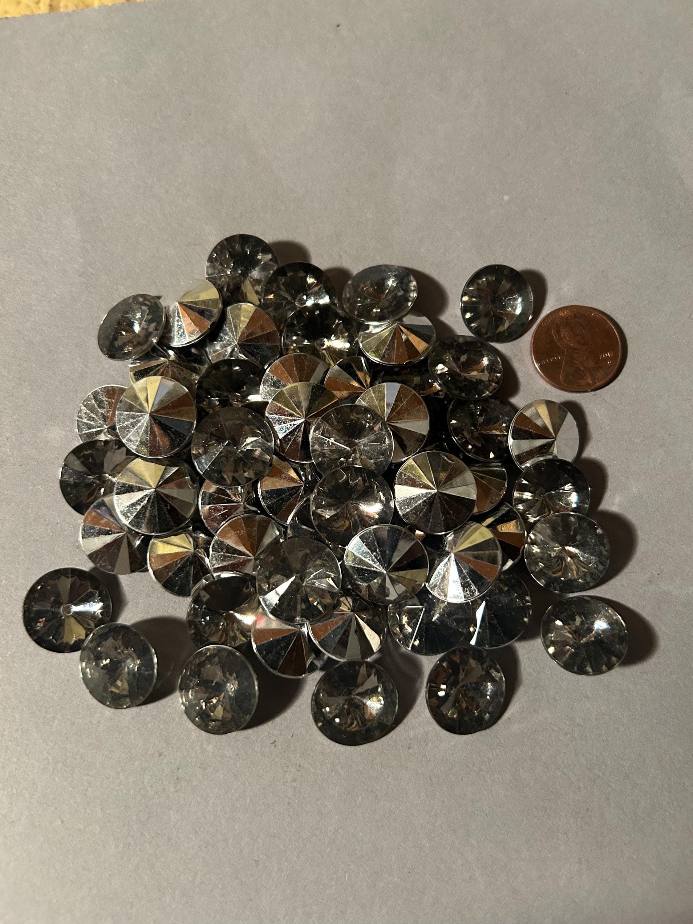 16mm Acrylic Rivoli Stones