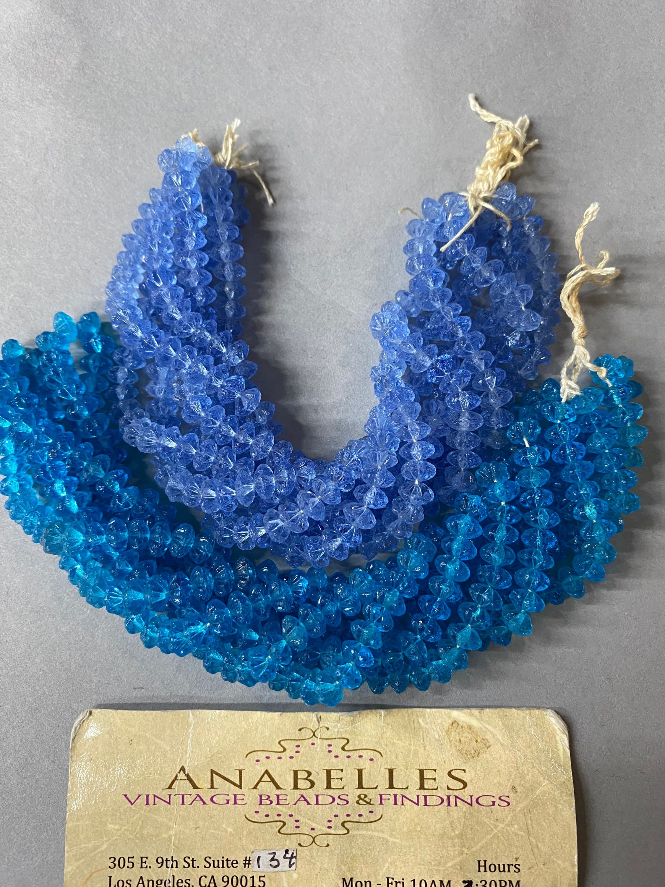 Vintage Lucite Flower Beads